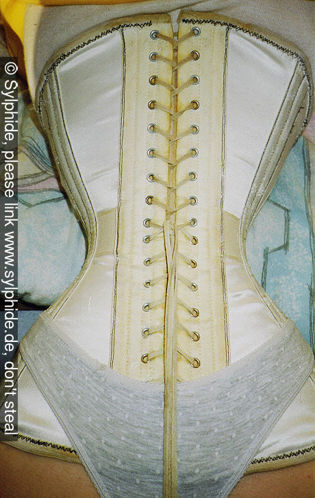 Elastic corsets tight laced to 17 inch - Sylphide - Tight corsets